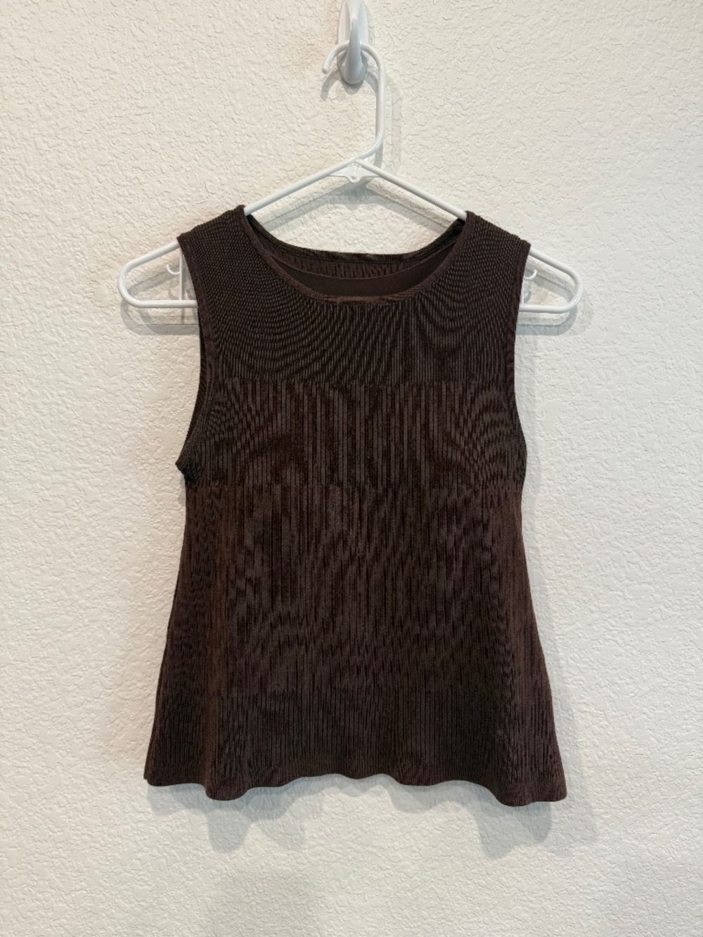 Klassy Network Built-In Bra Brown Ribbed Tank Top